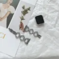 Ασημένιο μεταλλικό λουράκι Apple Watch με στραζ και θήκη, κομψό σχέδιο αλυσίδας ντόνατ. - Ελαφρύ Πολυτελές Ασημί με Διαφανή Θήκη