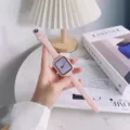 Cinturino di ricambio in silicone per smartwatch, elegante design rosa, morbido e confortevole. - Rosa + Custodia Rosa