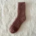 Bruine zachte koraalfleece sokken voor dames, warme wintersokken voor comfortabele nachten. - Eén maat / koffiekleur