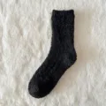 Calzini soffici in pile corallo nero da donna, calze calde invernali morbide, comode e peluche. - Taglia unica / Nero