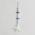 Decorazione murale stella marina in legno stile mediterraneo con perline blu e conchiglie, 58cm. - Ciondolo a stella marina / Bianco