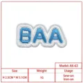 Patch brodé lettre BAA bleu et blanc, accessoire de vêtement style dopamine DIY. - Lettrage BAA (AK-63)