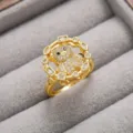 Elegante anillo de oso chapado en oro con circonita, joya de moda geométrica muy brillante. - Anillo (J1198) / Oso de peluche
