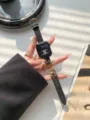 Dunkles Jeans-Armband mit Kette, stilvolles Ersatzarmband für Apple Watch Variante. - 38mm/40mm/41mm / Schwarz und Goldkette