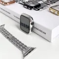 Funda brillante galvanizada y correa de metal con diamantes compatible con Apple Watch. - Plateado / 45mm (Serie 7/8/9)