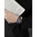 Wellenförmiges Metall glänzendes Uhrenarmband Ersatz für Apple Watch Damen Accessoire - (1/2/3. Gen 42mm)/44/45/46/49mm Universal / Schwarz - Zinklegierung