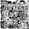 Détail de stickers graffiti gothique punk noir et blanc avec têtes de mort et motifs. - 50 Feuilles