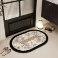 Oval floral absorbent floor mat, non-slip bathroom rug with vintage botanical design. - 40*60cm / Foliage