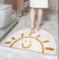 Half-circle sunflower bath mat, soft imitation cashmere floor rug for bathroom and bedroom use. - Sun Face / 40*60cm
