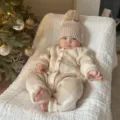 Baby plaid knit romper and hat set, cozy beige infant onesie with pom-pom beanie for cold days. - 66cm / White Apricot Plaid Set (Romper + Hat)