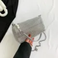 Silberne Strass Kristall Umhängetasche für Damen, glänzende Diamant Handtasche unter dem Arm. - Silber