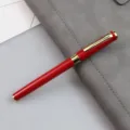 Roter Metall Gelstift mit goldenem Clip, edler Business Signierstift fur Buero und Alltag. - 0.5mm / Rot