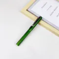 Grüner Metall-Tintenroller, glatt schreibender Business-Geschenkstift für Büro und Alltag. - Grün