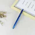 Blauer Metall-Druckkugelschreiber mit roségoldenem Clip für die professionelle Büroarbeit. - Blau