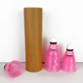 Langlebige Nylon Federbälle Set mit praktischer Aufbewahrungsröhre für Outdoor Indoor. - 6er-Pack / Rosa