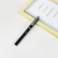 Zwarte gelpen voor professionele handtekeningen en moderne dagelijkse kantoorstijl. - Zilver-Zwart