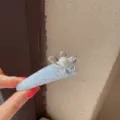 Delizioso fermaglio per capelli con strass brillanti fiore perla frangia donna - Blu Sale Marino