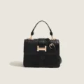 Sac a main noir carre tisse en paille pour femme style decontracte chic et tendance - Noir