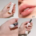 YOUNG VISION lucidalabbra e rossetto idratante a spirale bianco con tonalità 01. - Stile 01
