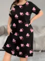 Vestito da notte nero da donna taglie comode a maniche corte con stampa di cuori. - Modello 20 / 1XL