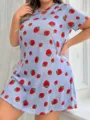 Abito da notte casual da donna taglia comoda con stampa fragola e maniche corte. - Modello 26 / 1XL