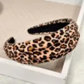 Leopard print wide headband for women, stylish vintage hair hoop, comfortable daily wear hair accessory. - Light Coffee