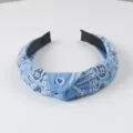 Diadema de nudo de tela con estampado de cachemira azul accesorio de pelo detalle - Azul claro