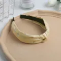 Diadema con nudo floral amarillo para mujeres, accesorio de cabello lindo para uso diario. - Amarillo claro