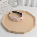 Diadema estampada de melocotón para mujer, banda de pelo de tela elegante para el maquillaje. - Estampado de Manzana / Rosa