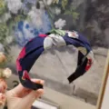 Retro floral knotted fabric headband for women, stylish wide hair hoop for daily wear and washing. - Floral Style (FK-B042 Navy)
