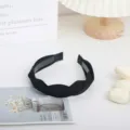 Cerchietto intrecciato nero da donna, fascia per capelli minimalista per look quotidiano. - Nero