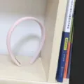 Diadema de esponja rosa color caramelo dulce accesorio de pelo diario versátil para mujeres - Rosa elegante