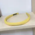 Diadema acolchada amarilla, aro de pelo de tela color caramelo para mujeres de uso diario versátil. - Amarillo