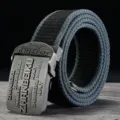 Cinturón de lona informal para hombre con hebilla metálica lisa, diseño largo y elegante. - Rayas Anchas Negras