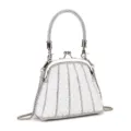 Detailed view of the elegant pearl beaded evening bag with metal kiss-lock handle and chic chain. - 20x9x13cm / Pearl White