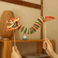Tradizionale giocattolo cinese di drago di carta con corpo pieghevole colorato per feste. - Danza del dragone grande (prodotto finito)