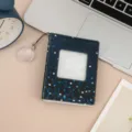Mini archivador de tarjetas fotográficas de 3 pulgadas, álbum Kpop azul con colgante. - 3 Pulgadas Cuadrado Esmerilado Cielo Estrellado Hueco / Estrella Azul
