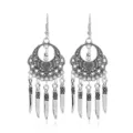 Vintage boho zilveren lange kwast oorbellen met etnische gesneden hanger ontwerpen - 2