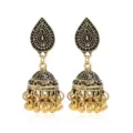Vintage gouden Indiase jhumka oren, antiek gesneden legering kwastjes ontwerp. - Antiek Goud