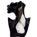 Boheemse witte veer lange oirmanchet ketting oorbellen voor vrouwen statement sieraden. - Wit