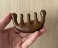 Peine de masaje de madera de cinco dientes, herramienta de masaje de cuero cabelludo. - Peine de Cinco Dientes de Sándalo Dorado Grueso Pulido Natural