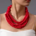 Overdreven meervoudige rode houten kralen statement ketting etnische feest sieraden - Rood