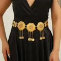 Exquise gouden geometrische legering munt kwast taille ketting detail perfect voor jurken. - Stijl ST312
