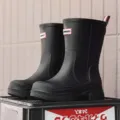 Women solid color mid-calf waterproof rain boots non-slip slip-on rain shoes for outdoor - 36 / Black