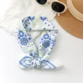 Cotone stampa floreale blu piccolo fazzoletto quadrato donna estate foulard da collo versatile - MBFJ33 - blu