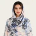 Foulard en coton mercerisé à imprimé floral aquarelle tie-and-dye, élégant foulard. - C18
