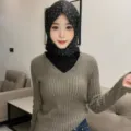Foulard triangulaire rétro à pois français et élégant accessoire de mode pour femme. - Pois Noir
