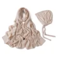 Detail du set hijab mousseline beige et bonnet modal, montrant une belle texture douce et soignee. - 37# Blanc Ivoire