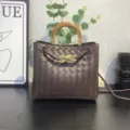 Braune gewebte Leder Handtasche Shopper Umhängetasche mit Metallknoten Griff modisch. - Kaffeebraun