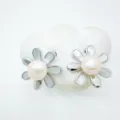 Elegant flower pearl earrings with mother of pearl inlay and metallic silver finish, stylish chic. - Stud Earrings / Acrylic Beads / Silver